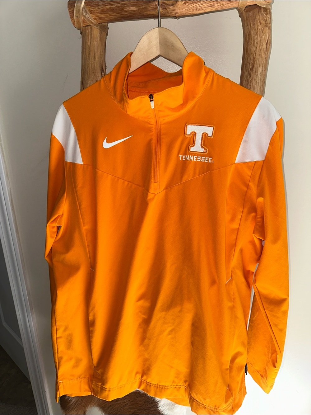 Nike DriFit On Field University of Tennessee 1/4 Light Jacket